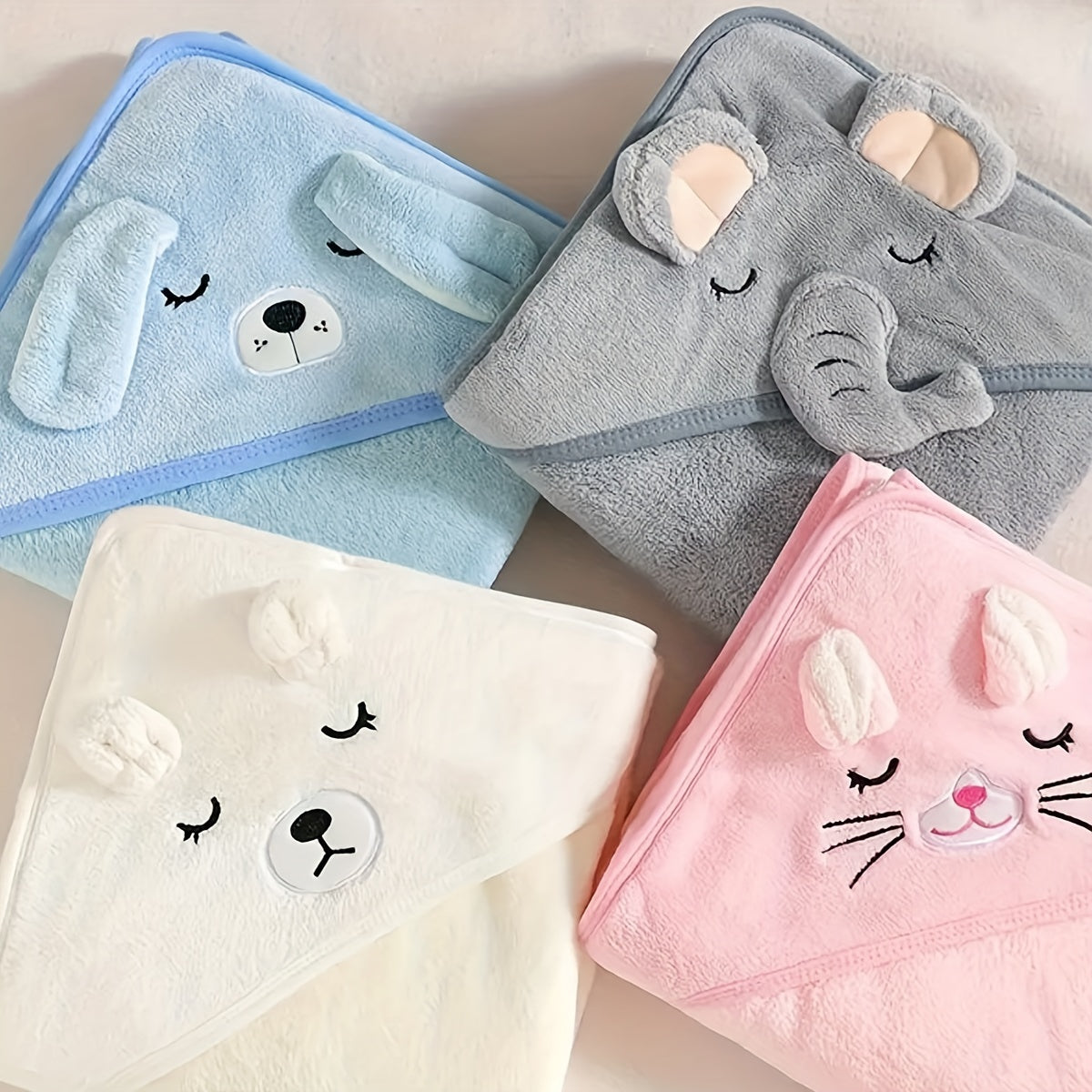 Cute Cartoon Design, Baby Towel And Hooded Bathrobe, Blanket, Absorbent, Soft And Skin-Friendly, Suitable for Children 0, Christmas Halloween Thanksgiving Gift